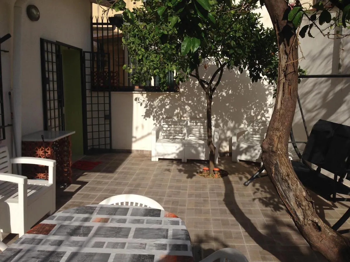 Stardust Home Palermo Italia